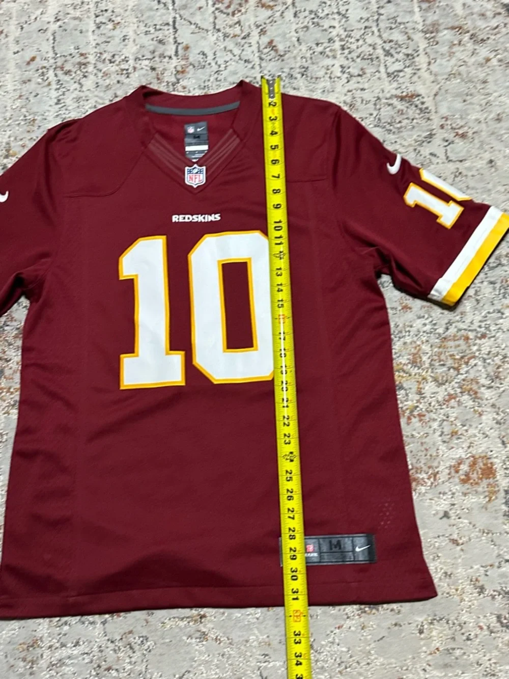NIKE Washington commanders NFL Onfield Jersey GRIFFIN III #10 size Medium
